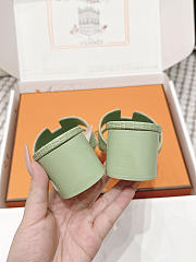 Hermes Oasis Sandal Shiny Lizard Light Green 5cm  - 5