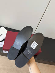 Ferragamo Moccasin With Gancini Ornament Calfskin Black  - 6