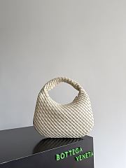 Bottega Veneta Small Veneta in Sea Salt - 35x21x5cm - 1