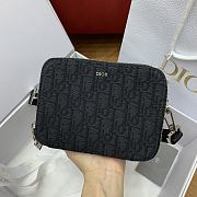 Dior Zipped Pouch with Strap Black Dior Oblique Jacquard - 17x12.5x6cm - 2