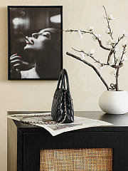 Chanel Mini Shopping Bag Shiny Lambskin & Gold-Tone Metal Black - 19x13x7cm - 6