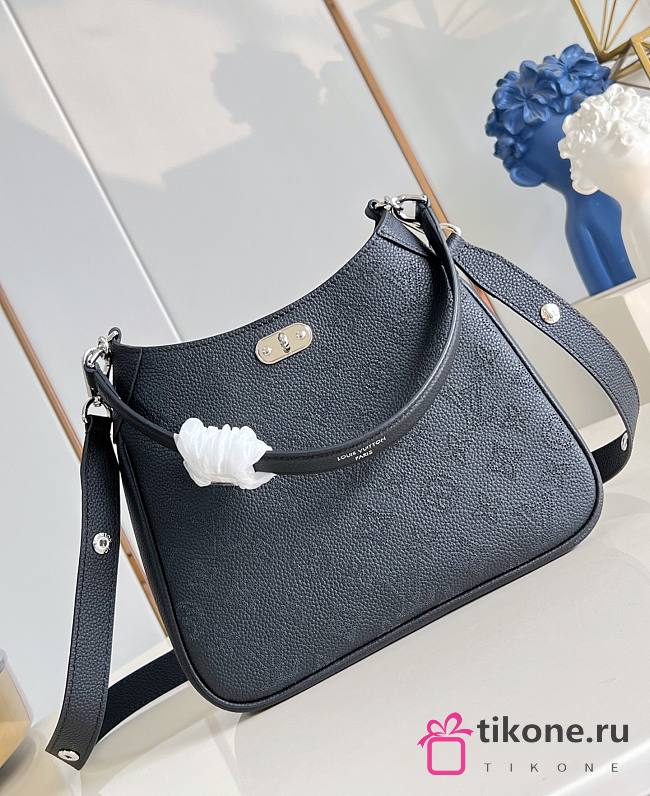 LV All Around PM Mahina Leather Black M28306 - 25x20x6cm - 1