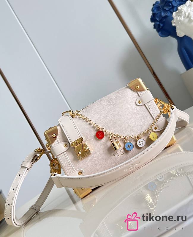 LV Side Trunk PM Calf Leather Chalk M27438 - 19x12.5x7.5cm - 1