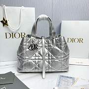 Medium Dior Toujours Bag Silver-Tone Iridescent Metallic Macrocannage Calfskin - 28.5x21.5x17cm - 2