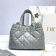 Medium Dior Toujours Bag Anthracite Gray Macrocannage Calfskin - 28.5x21.5x17cm - 5
