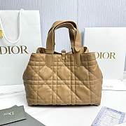 Medium Dior Toujours Bag Light Gold-Tone Macrocannage Calfskin - 28.5x21.5x17cm - 3