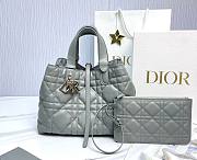 Medium Dior Toujours Bag Anthracite Gray Macrocannage Calfskin - 28.5x21.5x17cm - 1