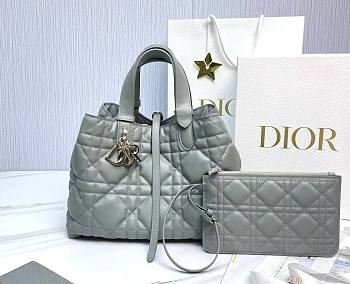 Medium Dior Toujours Bag Anthracite Gray Macrocannage Calfskin - 28.5x21.5x17cm