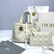 Medium Dior Toujours Bag Latte Macrocannage Calfskin - 28.5x21.5x17cm - 1