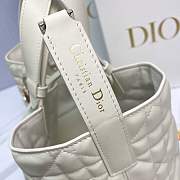 Medium Dior Toujours Bag Latte Macrocannage Calfskin - 28.5x21.5x17cm - 3