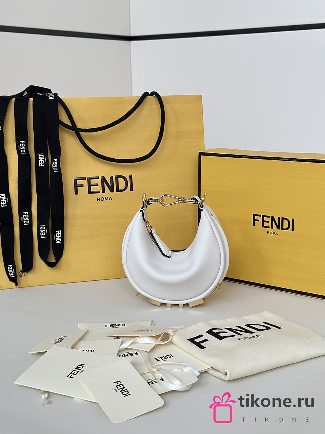 Nano Fendigraphy Black Leather Charm White - 16.5x14x5cm - 1