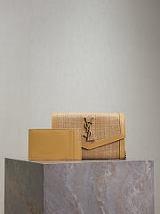 YSL Uptown Chain Wallet In Micro Raffia Natural Hay & Blush - 19x12x3cm - 1