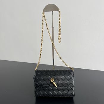 Bottega Veneta Andiamo Pouch On Chain Black - 19x12.6x2cm