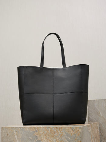 YSL Saint Laurent Paris 4 Carre Tote In Leather Black - 35x35x15cm