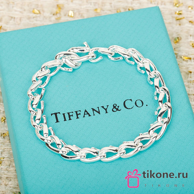 Tiffany Forge Medium Link Bracelet in Blackened Sterling Silver - 1