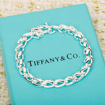 Tiffany Forge Medium Link Bracelet in Blackened Sterling Silver