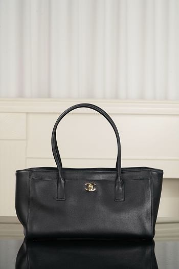 Chanel Small Shopping Bag Calfskin & Gold-Tone Metal Black - 39x20x13cm