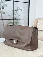 Chanel Maxi Flapbag Grained Calfskin & Silver Metal Light Brown - 38.5x26x11cm - 4
