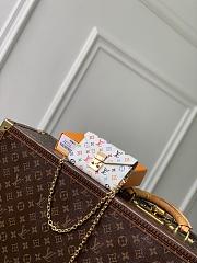 LVxTM Pouch Metis Belt Multicolor/White M4625Z - 13.5x8cm - 1