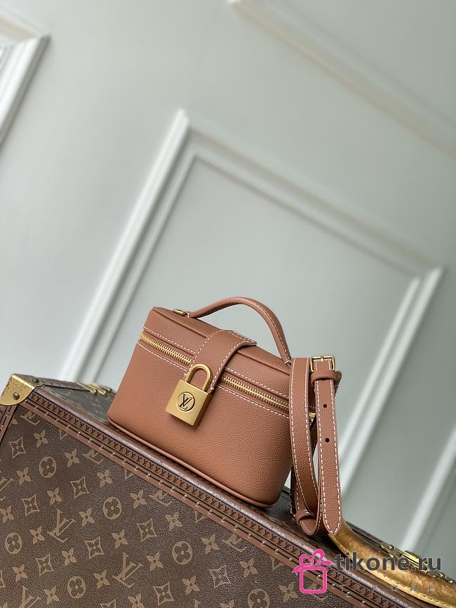 LV Low Key Vanity Pouch Brown M27505 - 19x12x5.5cm - 1
