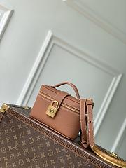 LV Low Key Vanity Pouch Brown M27505 - 19x12x5.5cm - 1