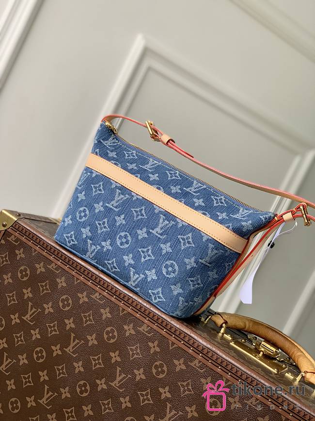 LV Cruiser Toiletry Bag Monogram Denim Blue M27945 - 22x13.5x12cm - 1