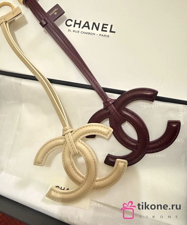 Chanel Mini Bag Charm Lambskin Dark Burgundy/Beige  - 1