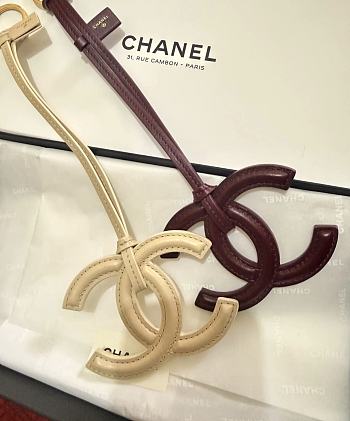 Chanel Mini Bag Charm Lambskin Dark Burgundy/Beige 