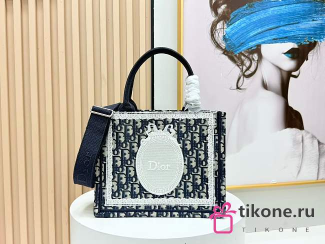 Small Dior Book Tote with Strap Blue Dior Oblique Embroidery and White Lace - 26.5x22x14cm - 1