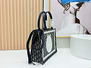 Medium Dior Book Tote with Strap Blue Dior Oblique Embroidery and White Lace - 36x27.5x16.5cm - 6