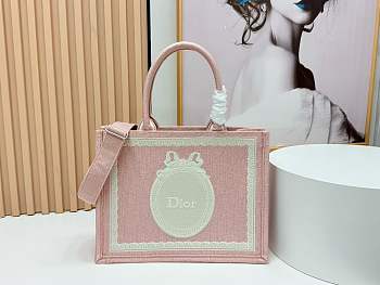 Dioramour Medium Dior Book Tote with Strap Soupir Pink Dior Oblique Embroidery with White Lace and Dior Medaillon - 36x27.5x16.5cm