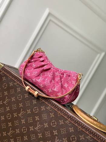 LV Pochette Valley Monogram Denim Fuchsia M28327 - 21x15x7cm 