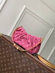 LV Pochette Valley Monogram Denim Fuchsia M28327 - 21x15x7cm  - 4