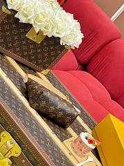 LV Pochette Hills Monogram Canvas M27509 - 18.5x6.5x11cm - 2