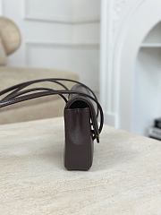 Chanel Clutch with Leather Strap Grained Shiny Calfskin & Gold-Tone Metal Brown - 17x11.5x5cm - 5