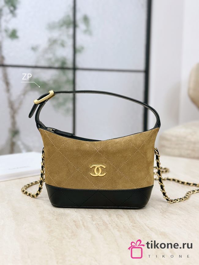 Chanel Clutch with Chain Suede Calfskin Shiny Lambskin & Gold-Tone Metal Brown & Black - 21.5x19x7.5cm - 1