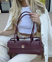 Chanel Small Tote Grained Calfskin & Gold-Tone Metal Burgundy - 30.5x15x11.5cm - 2
