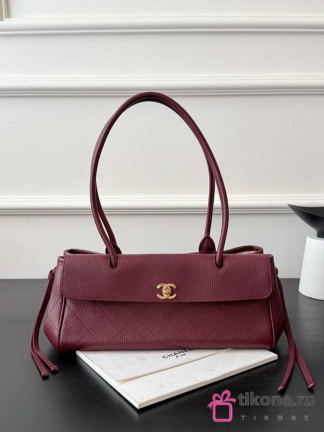 Chanel Small Tote Grained Calfskin & Gold-Tone Metal Burgundy - 30.5x15x11.5cm - 1