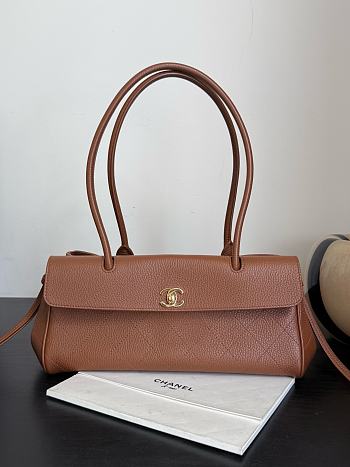 Chanel Small Tote Grained Calfskin & Gold-Tone Metal Brown - 30.5x15x11.5cm