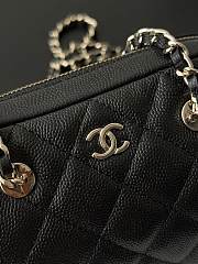 Chanel Clutch with Chain Grained Shiny Calfskin & Gold-Tone Metal Black - 19.5x11.7x5.5cm - 3