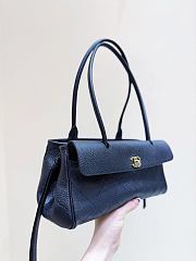 Chanel Small Tote Grained Calfskin & Gold-Tone Metal Black - 30.5x15x11.5cm - 3