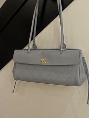 Chanel Small Tote Grained Calfskin & Gold-Tone Metal Gray - 30.5x15x11.5cm - 4