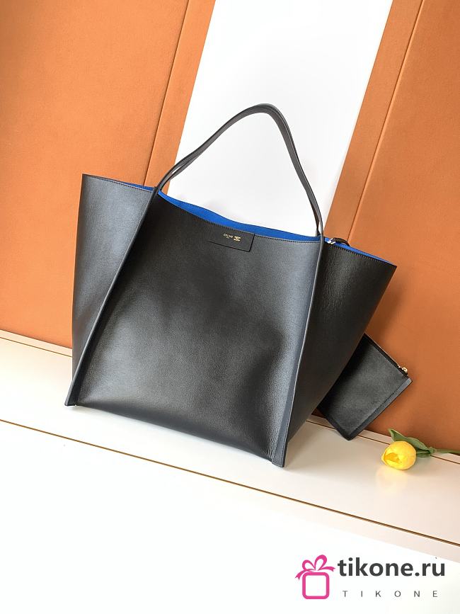Celine Medium Cube Bag In Supple Calfskin Black - 36x35.5x34cm - 1