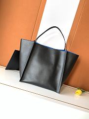 Celine Medium Cube Bag In Supple Calfskin Black - 36x35.5x34cm - 5