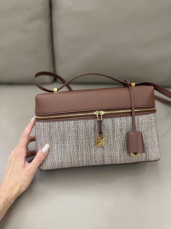 Loro Piana Extra Bag L27 Calfskin Venice Bricola/White/Golden Beach/Intense Espresso (F6WE) - 27x16x10cm