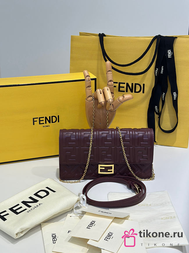 Fendi Wallet On Chain Baguette Burgundy Nappa Leather Wallet - 21x15.5x5cm - 1