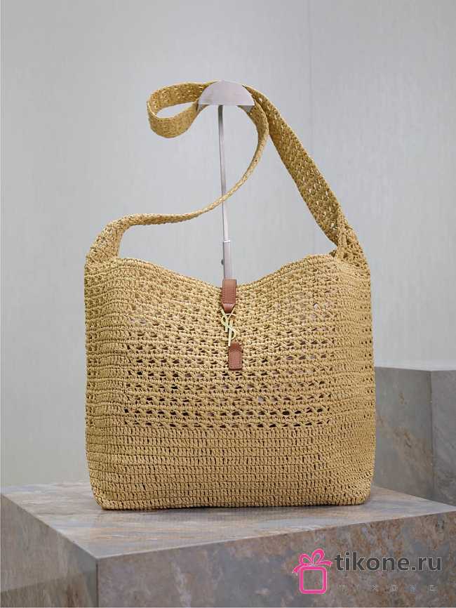 YSL Le 5 A 7 Medium Tote In Raffia In Natural - 39x32x15cm - 1