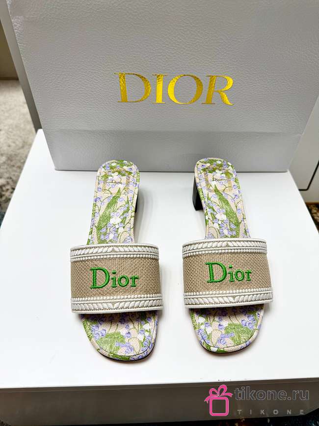 Dior Dway Heeled Slide Natural Embroidered Cotton and Multicolor Lily of the Valley Motif 3.5cm - 1