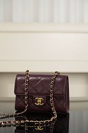 Chanel Mini Flap Bag Grained Calfskin & Gold-Tone Metal Burgundy - 19x13x7cm - 2