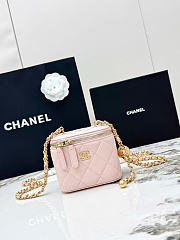 Chanel Small Vanity with Chain Shiny Lambskin & Gold-Tone Metal Light Pink AP1447 - 11x8.5x7cm - 1